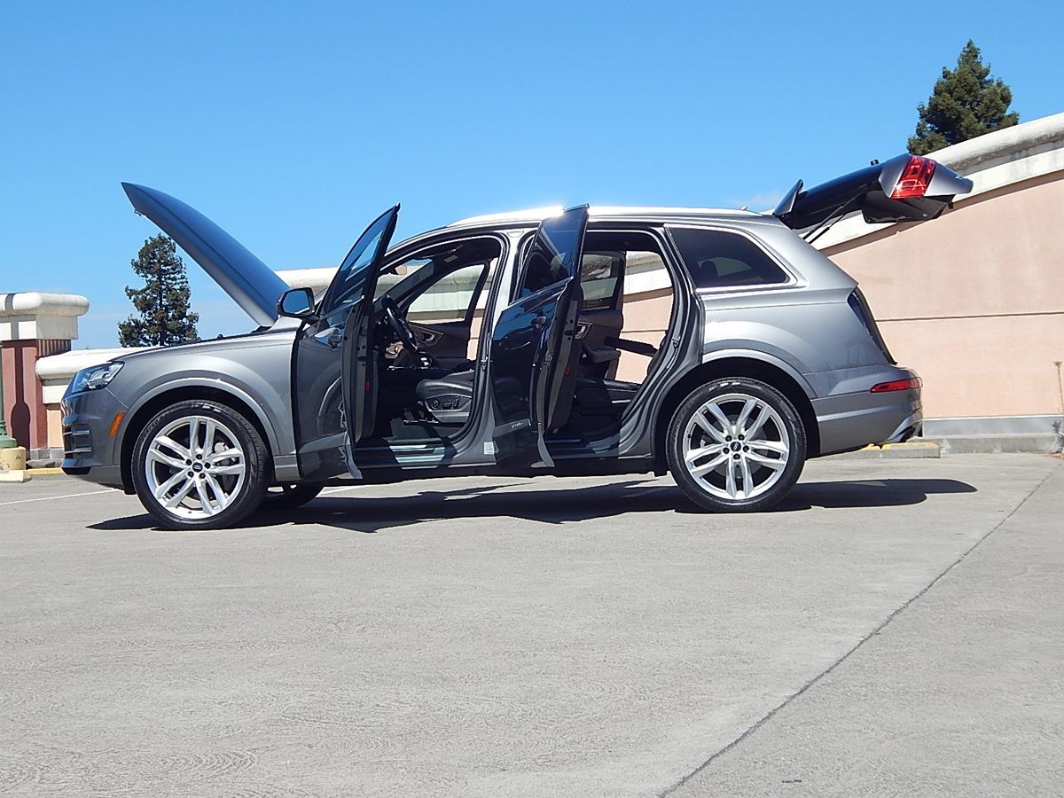 Audi Q7 photo 14