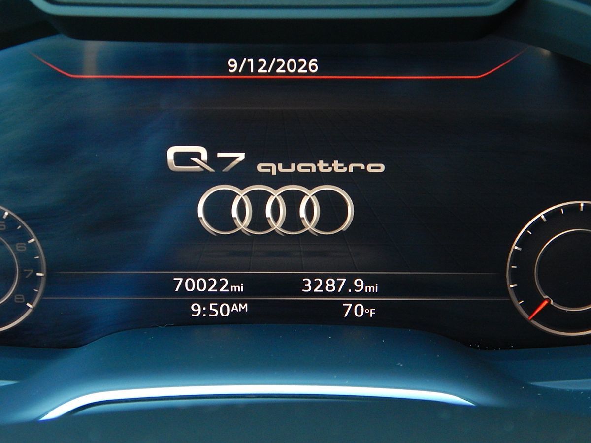 Audi Q7 photo 30