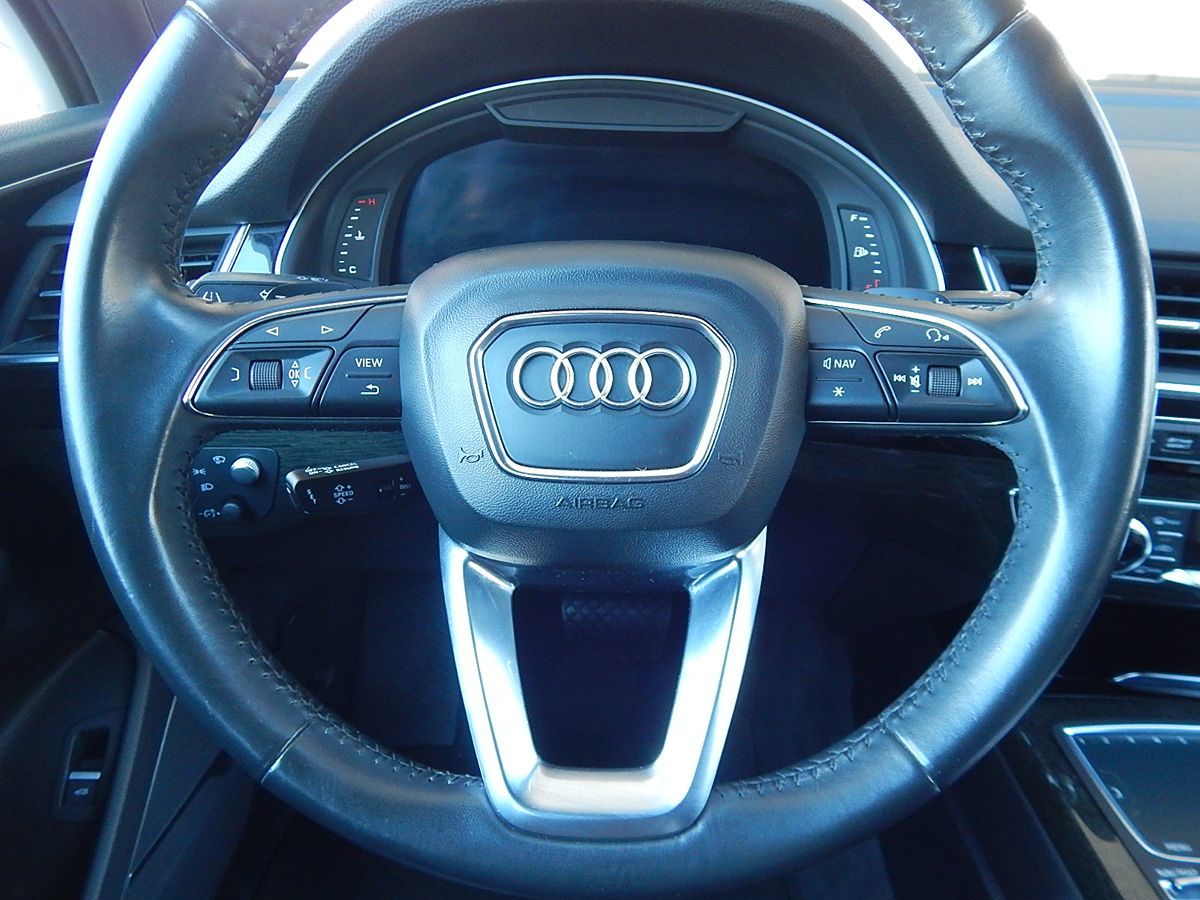 Audi Q7 photo 49