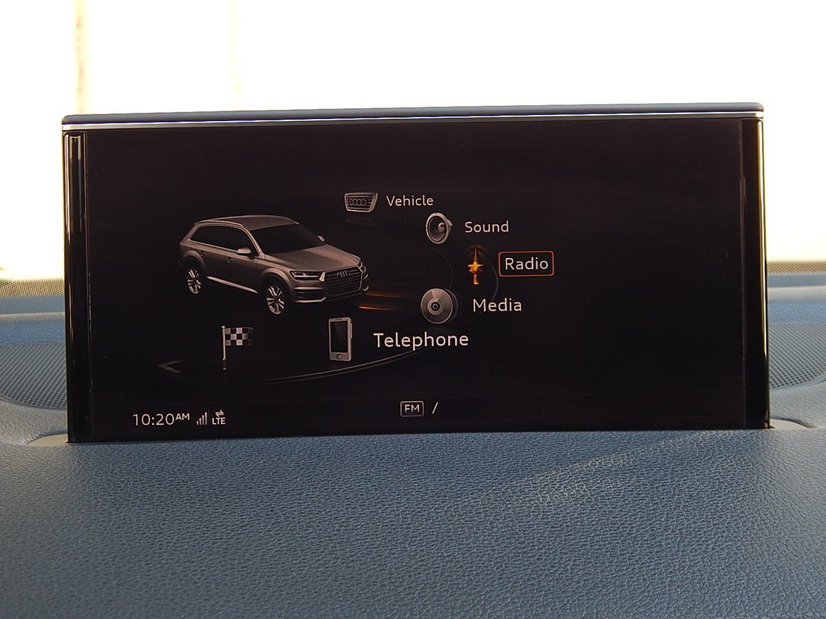 Audi Q7 photo 56