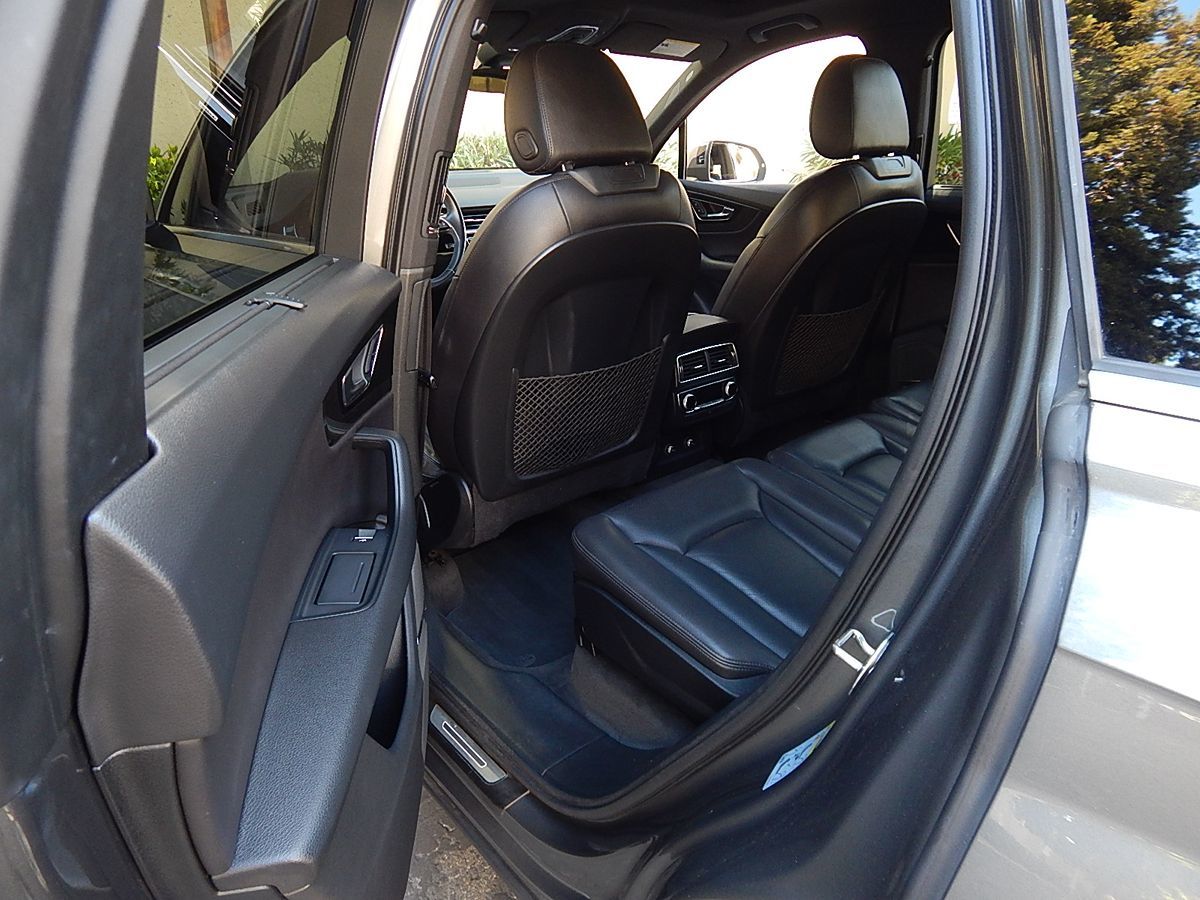 Audi Q7 photo 64