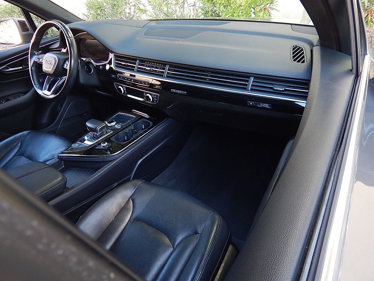 Audi Q7 photo 66