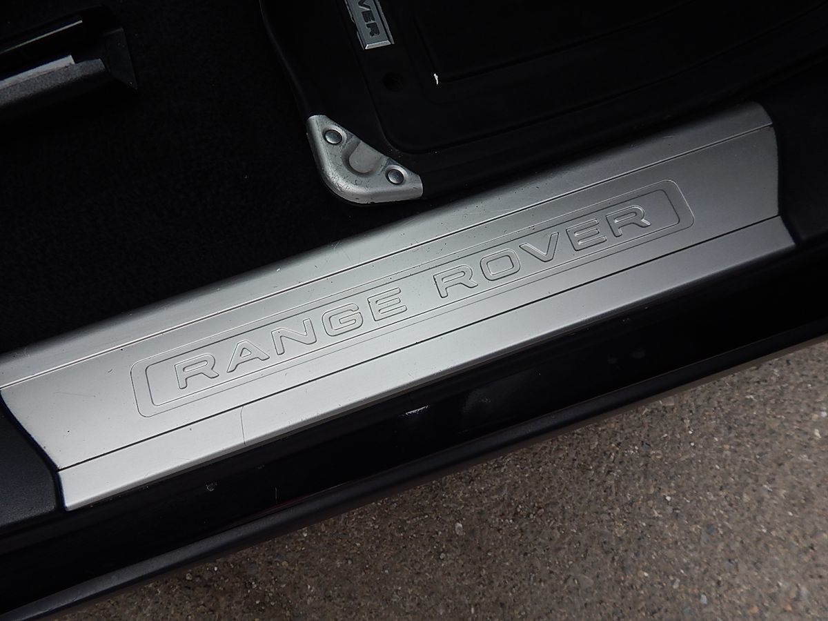 Land Rover Range Rover Sport photo 7