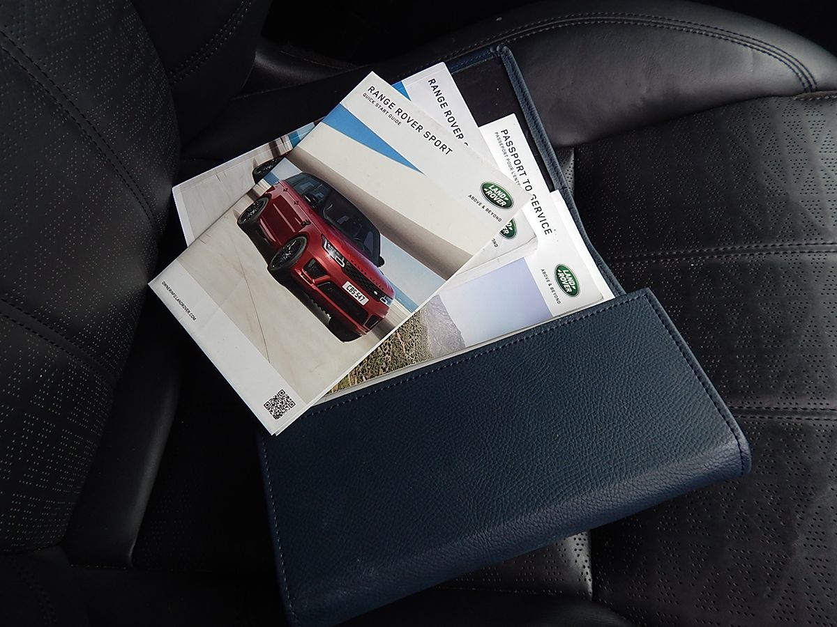 Land Rover Range Rover Sport photo 11