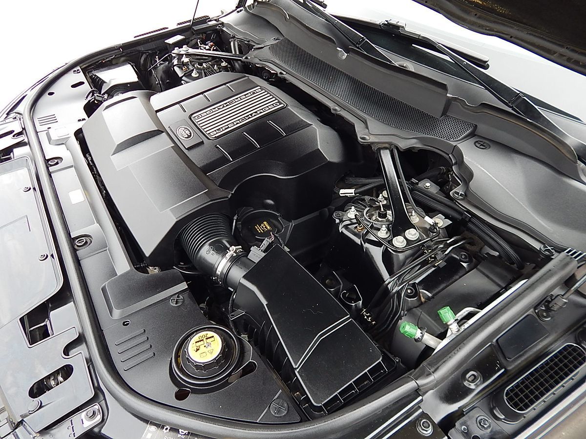 Land Rover Range Rover Sport photo 44