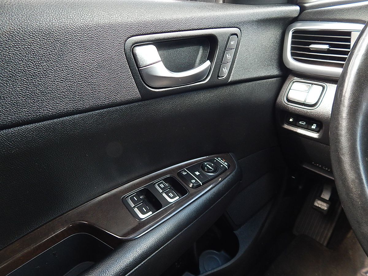 Kia Optima photo 30