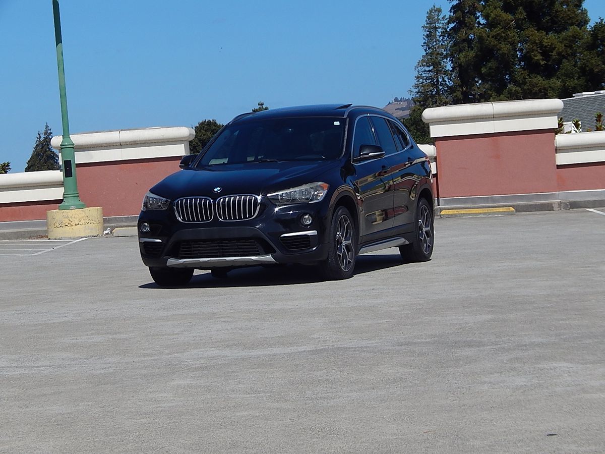 BMW X1 photo 3