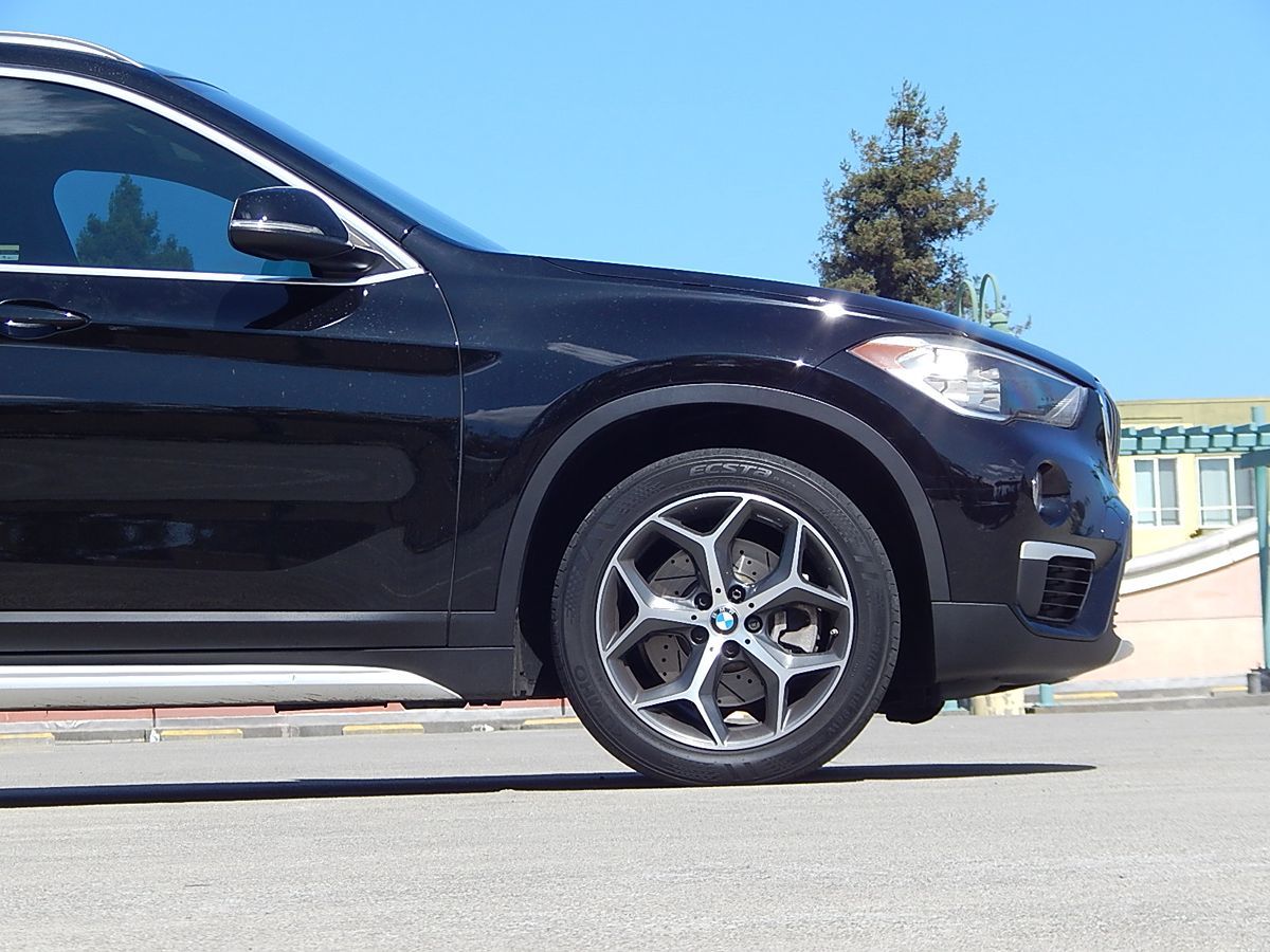 BMW X1 photo 11