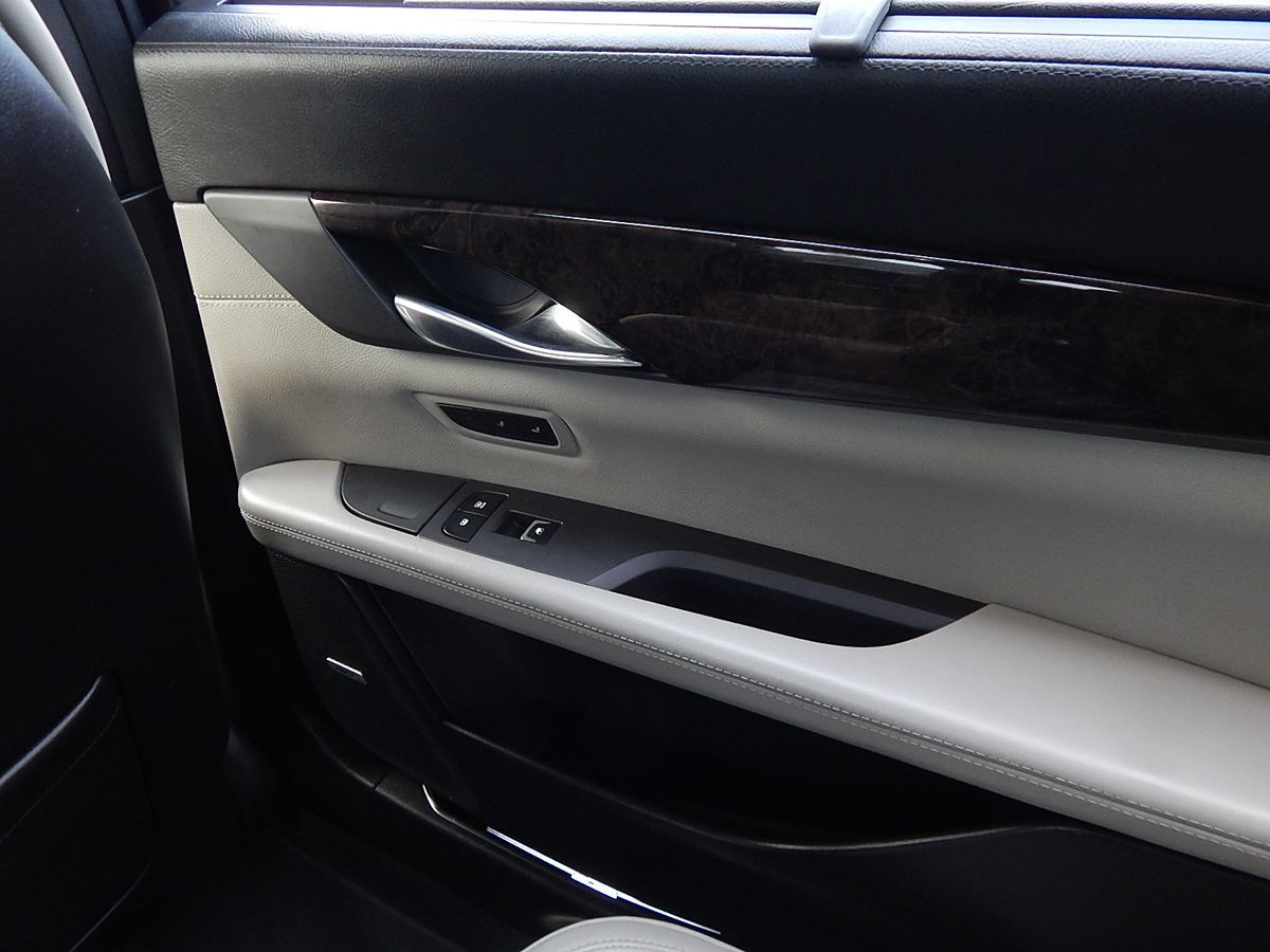 Cadillac CT6 photo 41