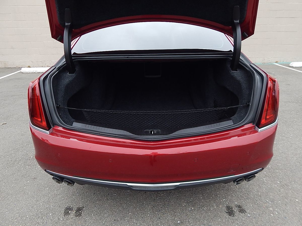 Cadillac CT6 photo 45
