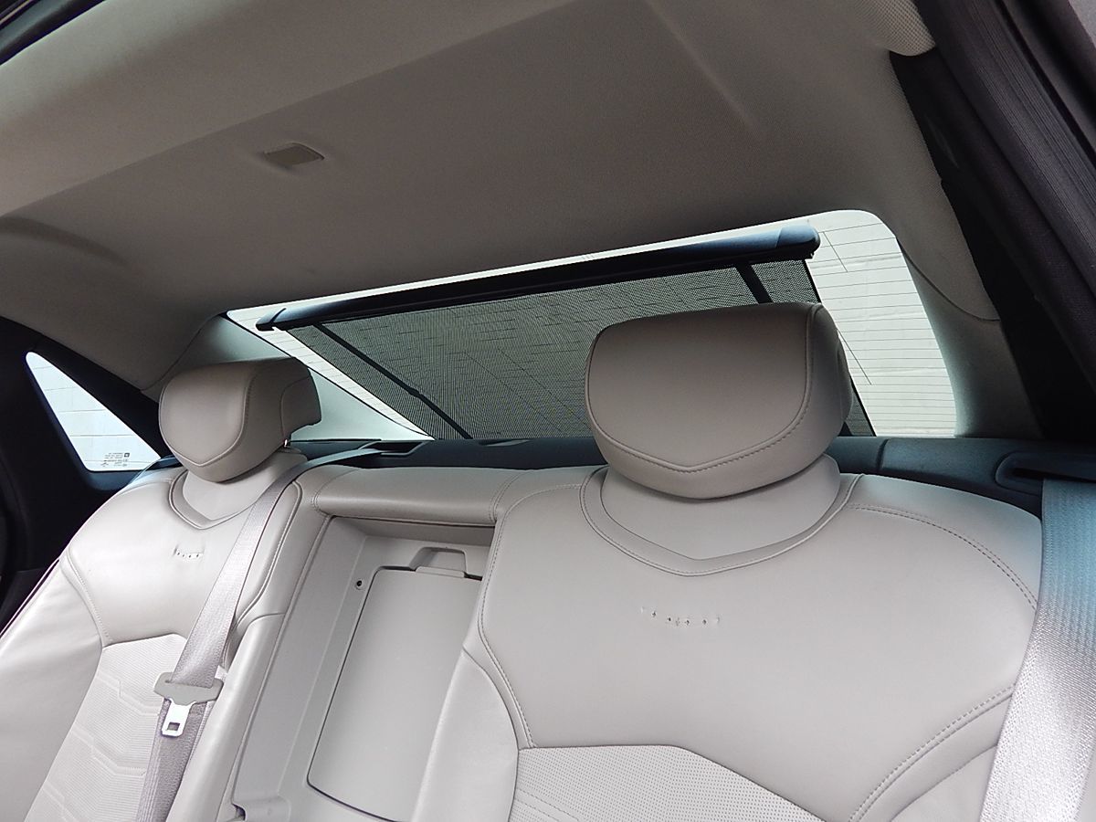 Cadillac CT6 photo 77
