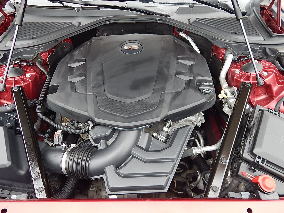 Cadillac CT6 photo 86