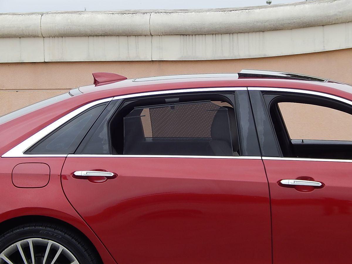 Cadillac CT6 photo 70
