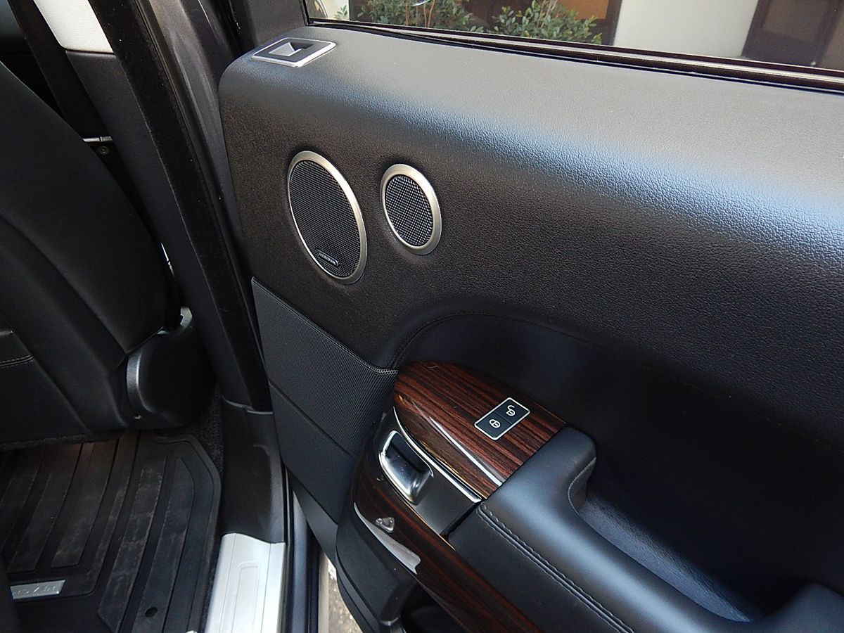 Land Rover Range Rover photo 52
