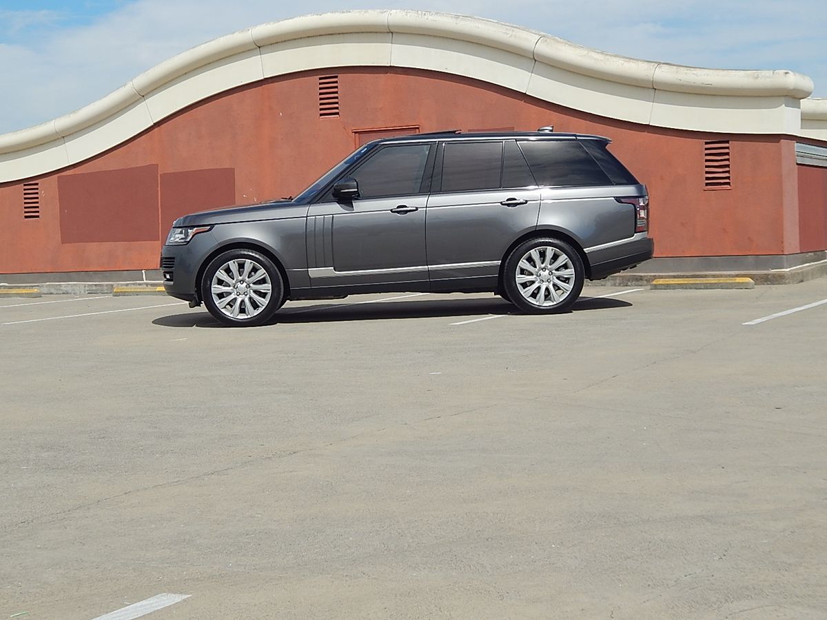 Land Rover Range Rover photo 8