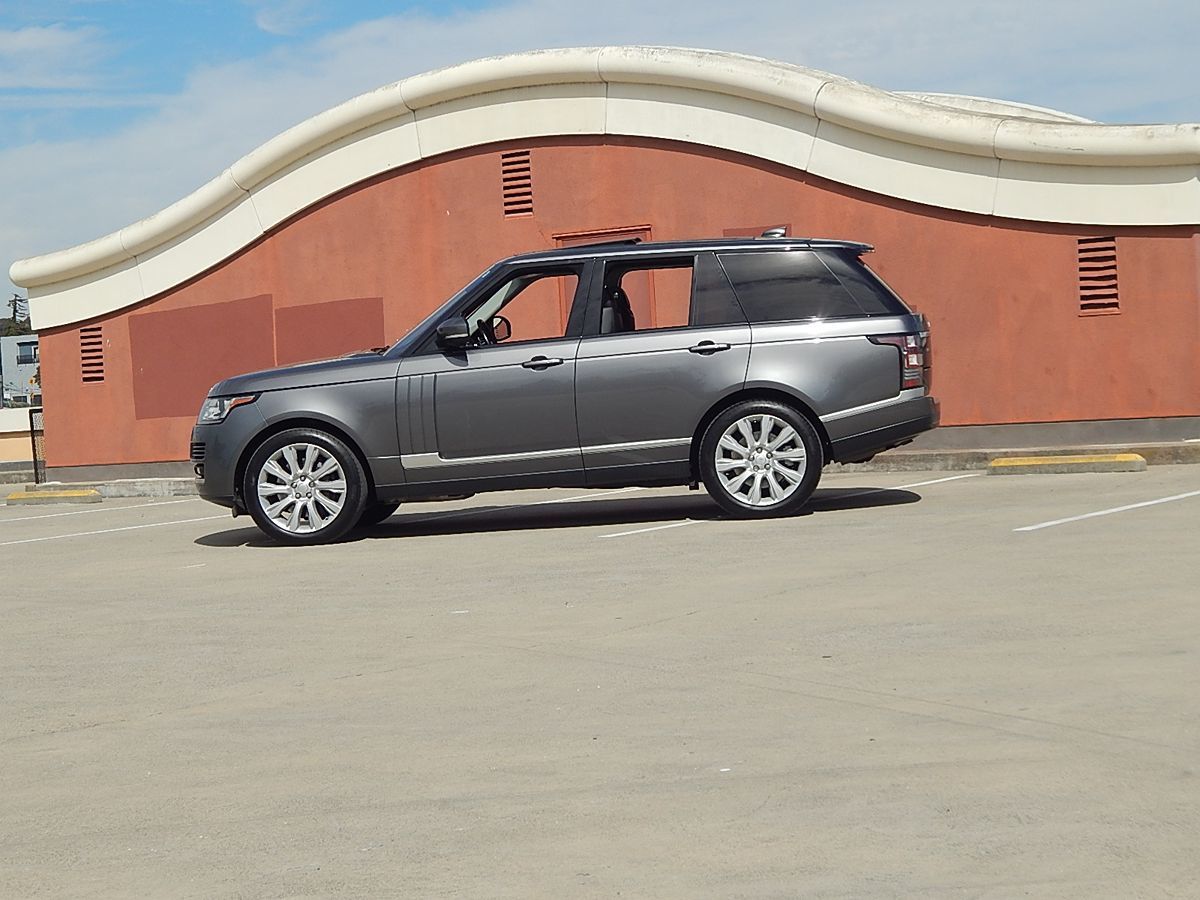 Land Rover Range Rover photo 10