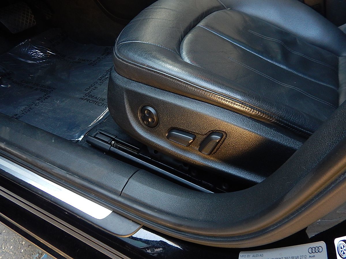 Photo 27 of this Audi A6