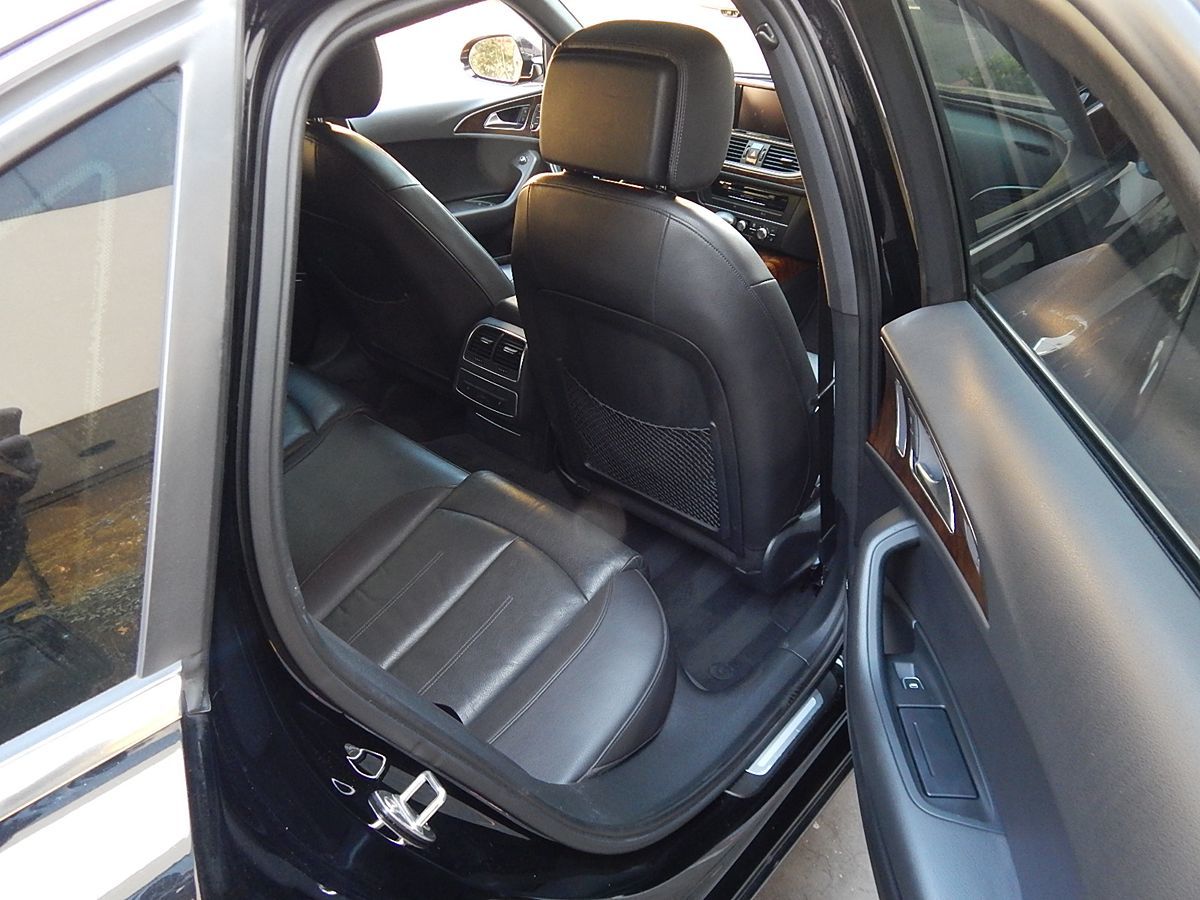 Photo 26 of this Audi A6