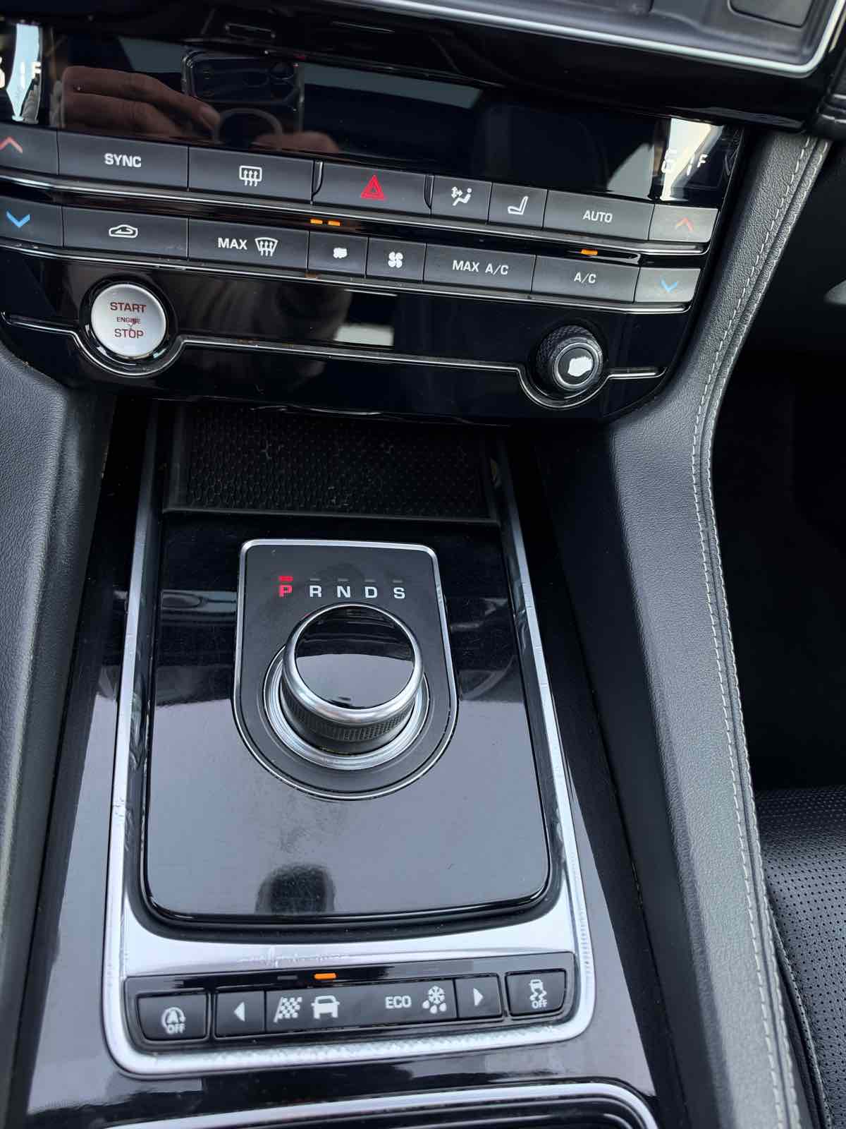 Photo 14 of this Jaguar F-PACE