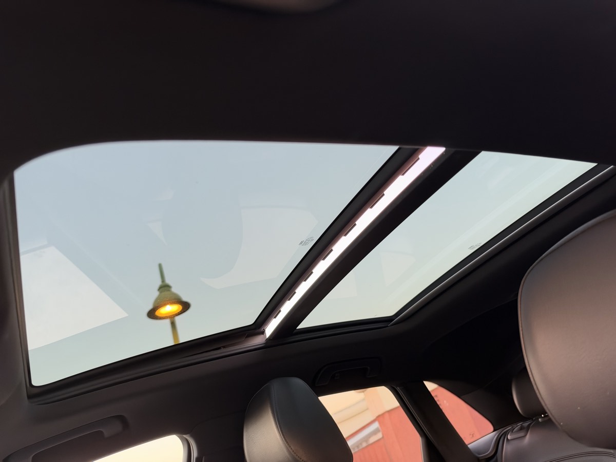 Photo 17 of this Audi Q3