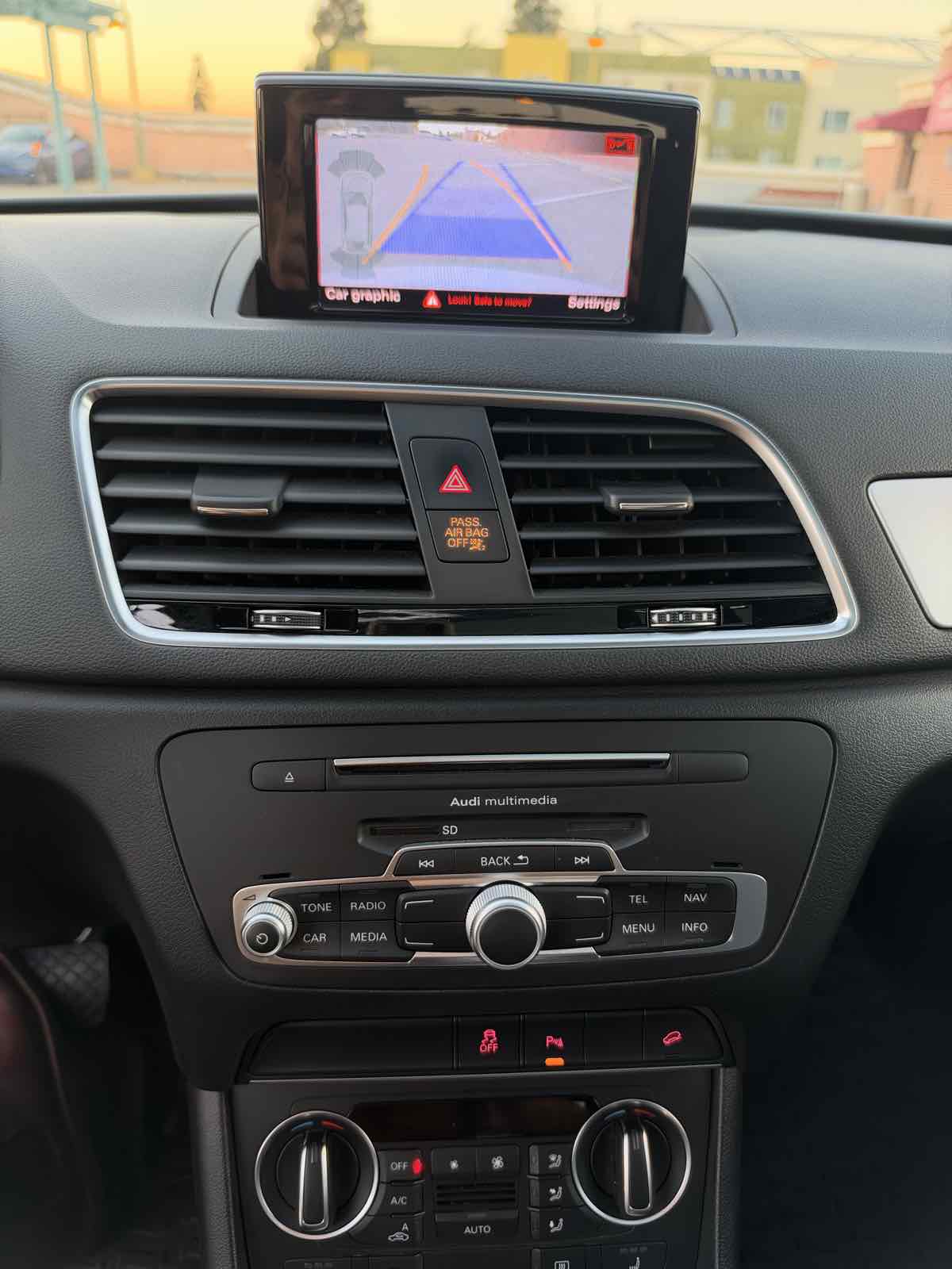 Photo 18 of this Audi Q3