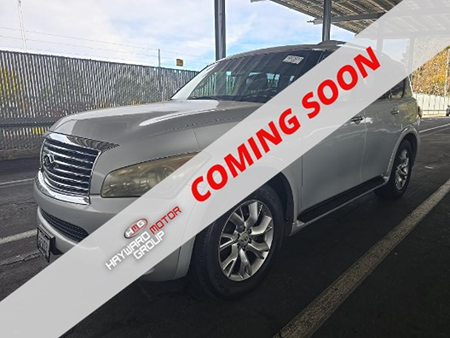 2011 INFINITI QX56 8-passenger