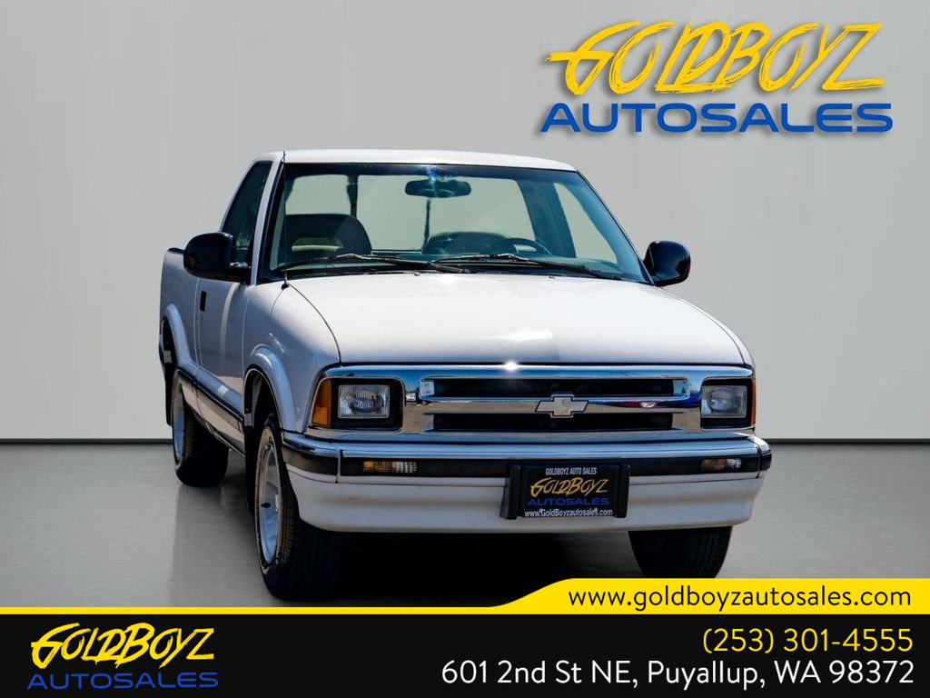 1997 Chevrolet S-10 LS