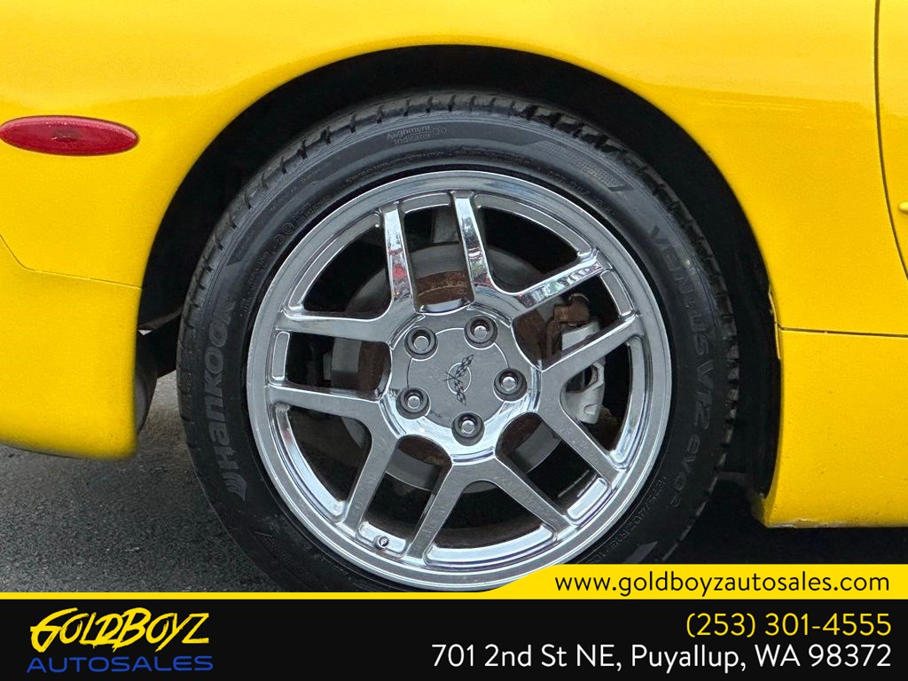 1998 Chevrolet Corvette Convertible photo 3