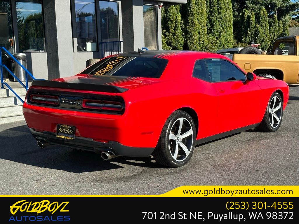 2015 Dodge Challenger R/T Shaker photo 3