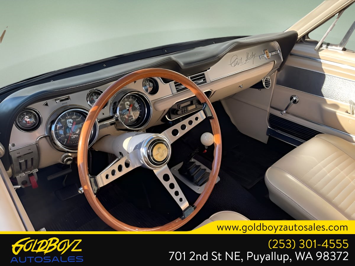Ford Mustang photo 32