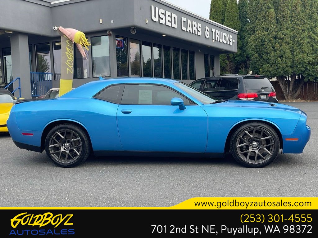 2016 Dodge Challenger R/T Scat Pack photo 3