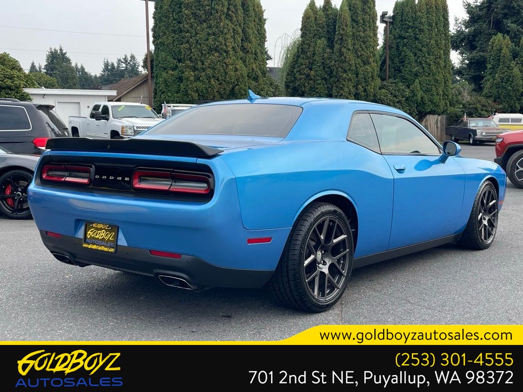 2016 Dodge Challenger R/T Scat Pack photo 4