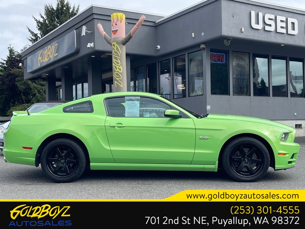 2014 Ford Mustang GT photo 2