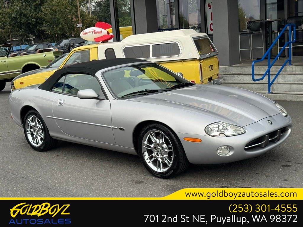 2002 Jaguar XK 8 photo 2