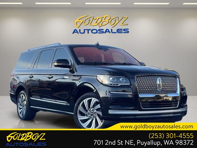Infinite Black Metallic Clearcoat 2022 Lincoln Navigator L Reserve 4WD SUV / Crossover Four-Wheel Drive Automatic