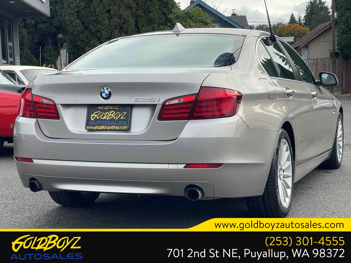 Photo 4 of this BMW 5 Series
