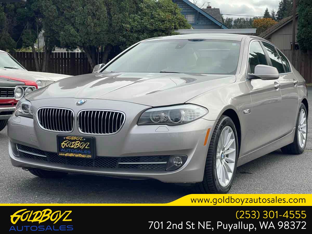 Photo 9 of this BMW 5 Series