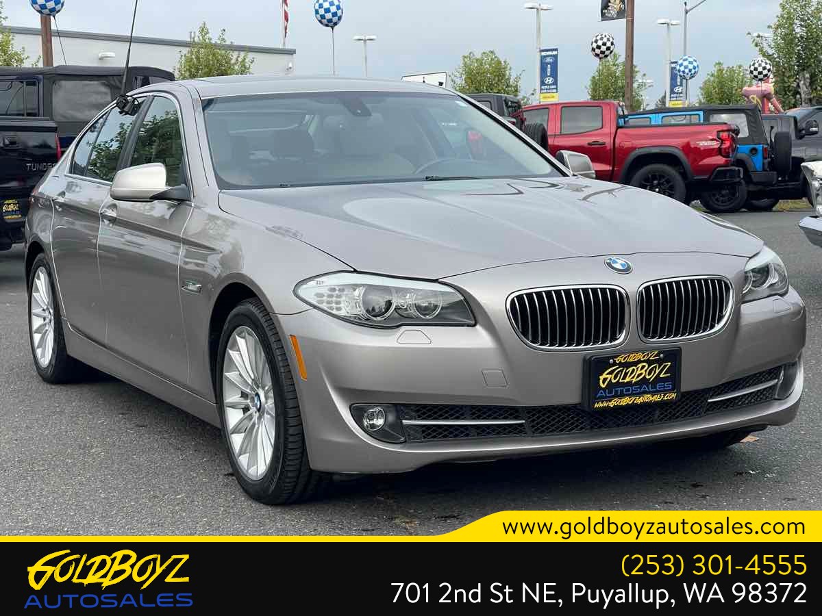 Photo 2 of this BMW 5 Series