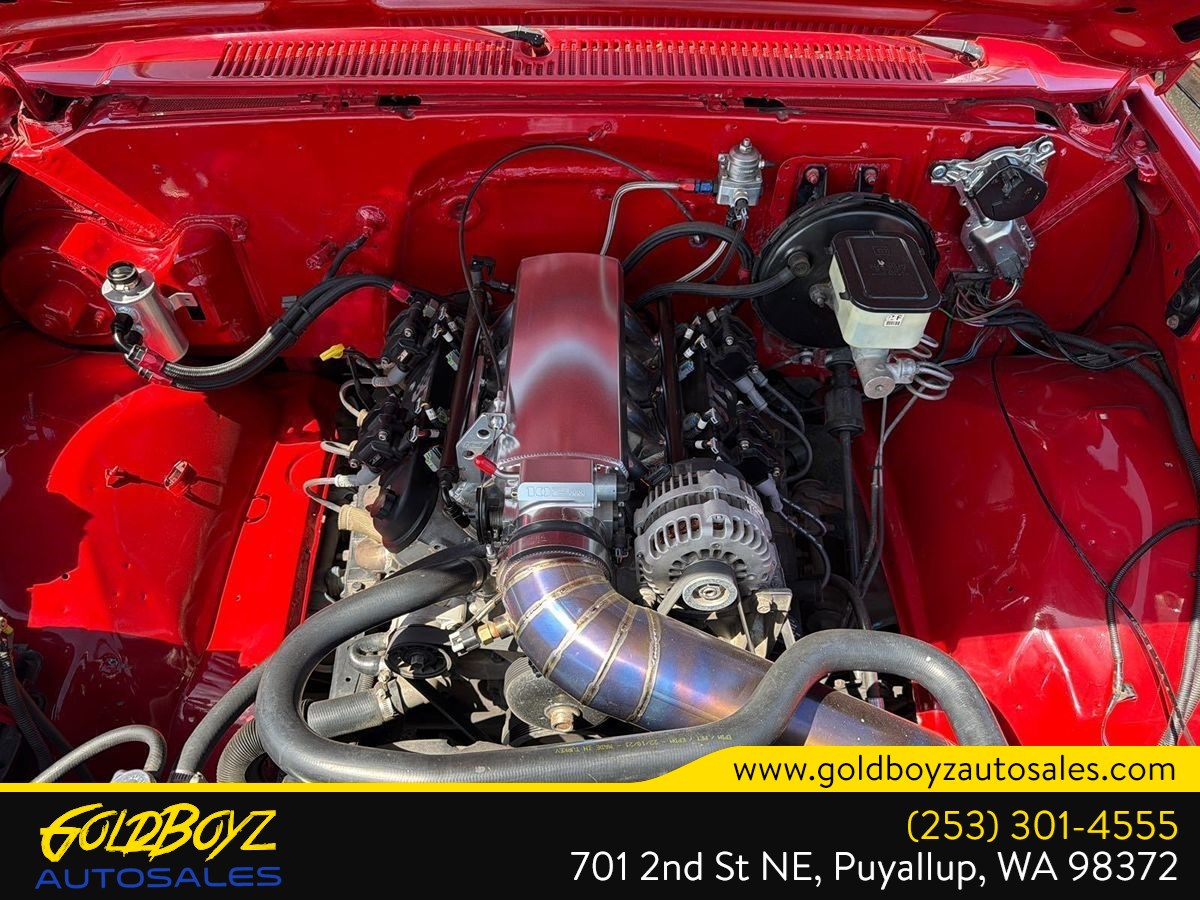 Chevrolet Pickup photo 8