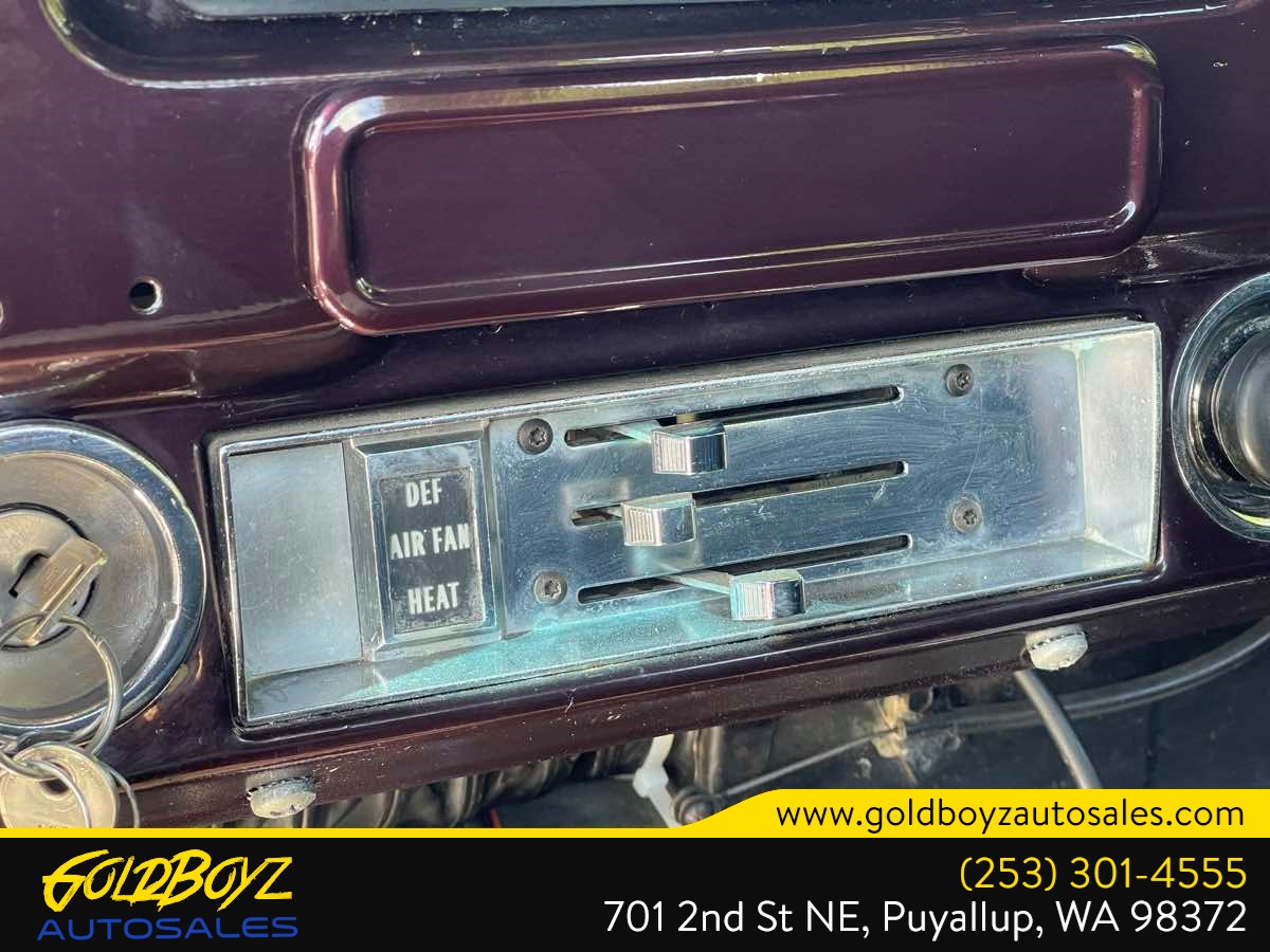 Chevrolet C10 photo 24