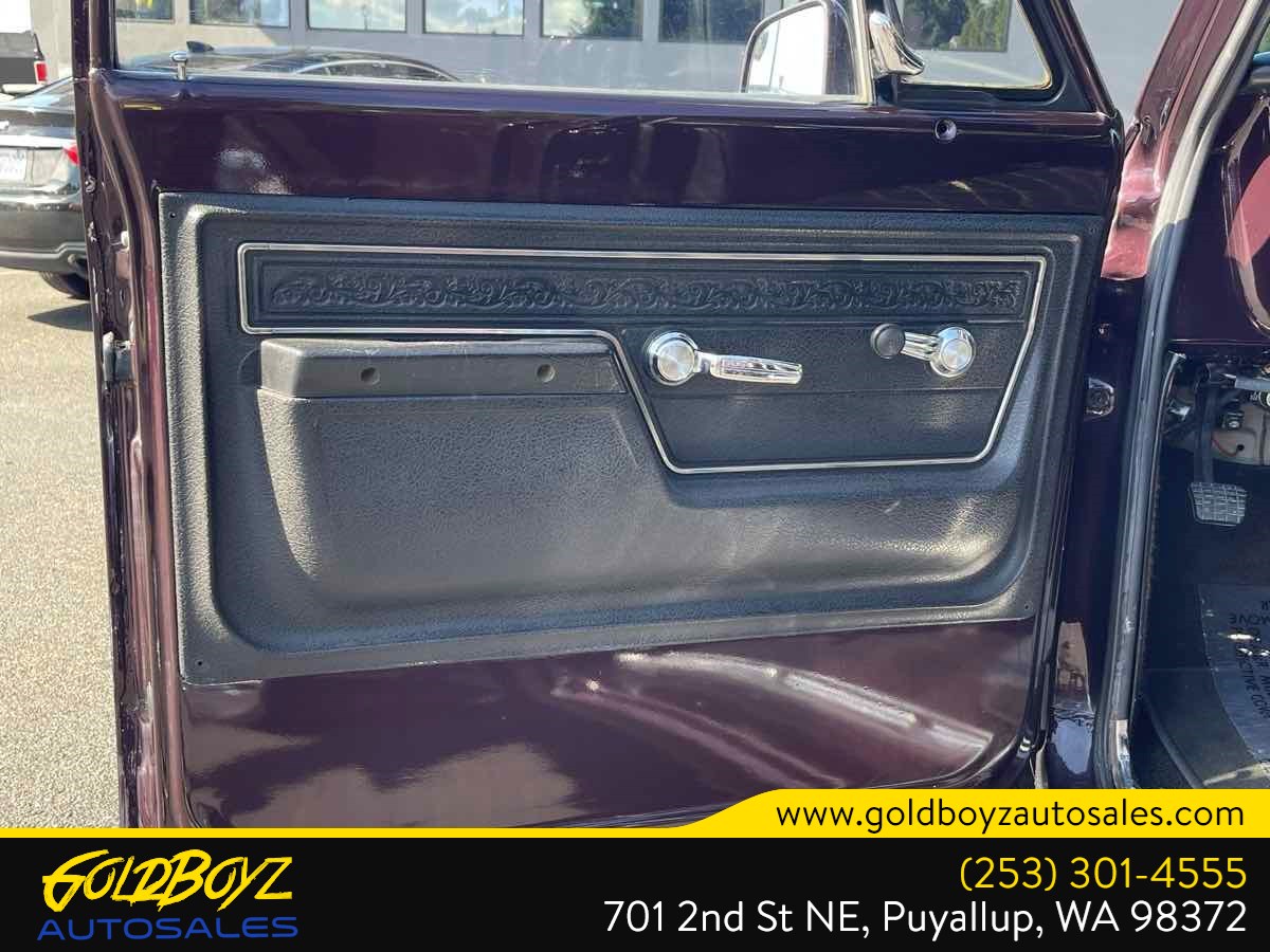 Chevrolet C10 photo 11