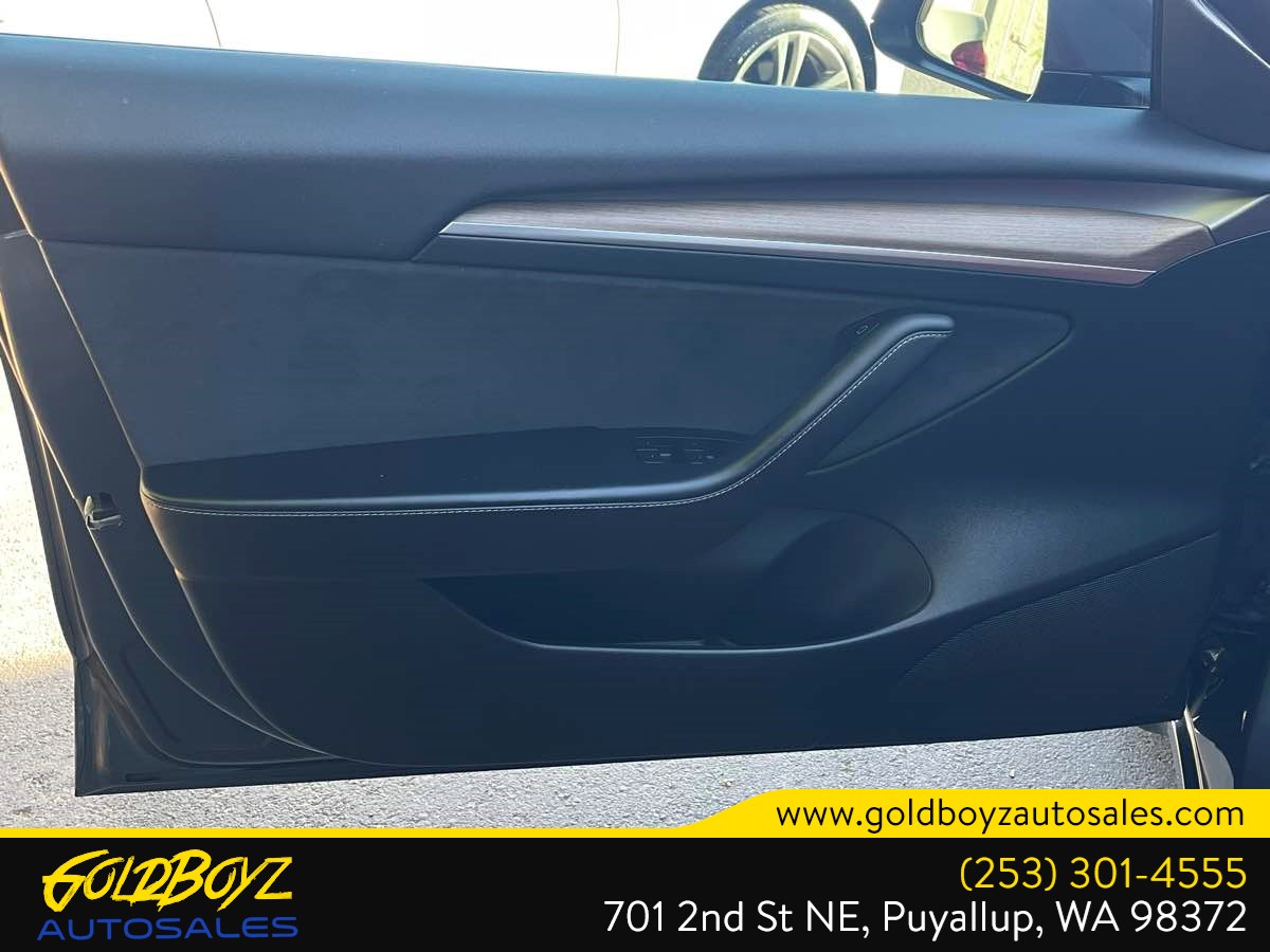 Photo 26 of this Tesla Model 3