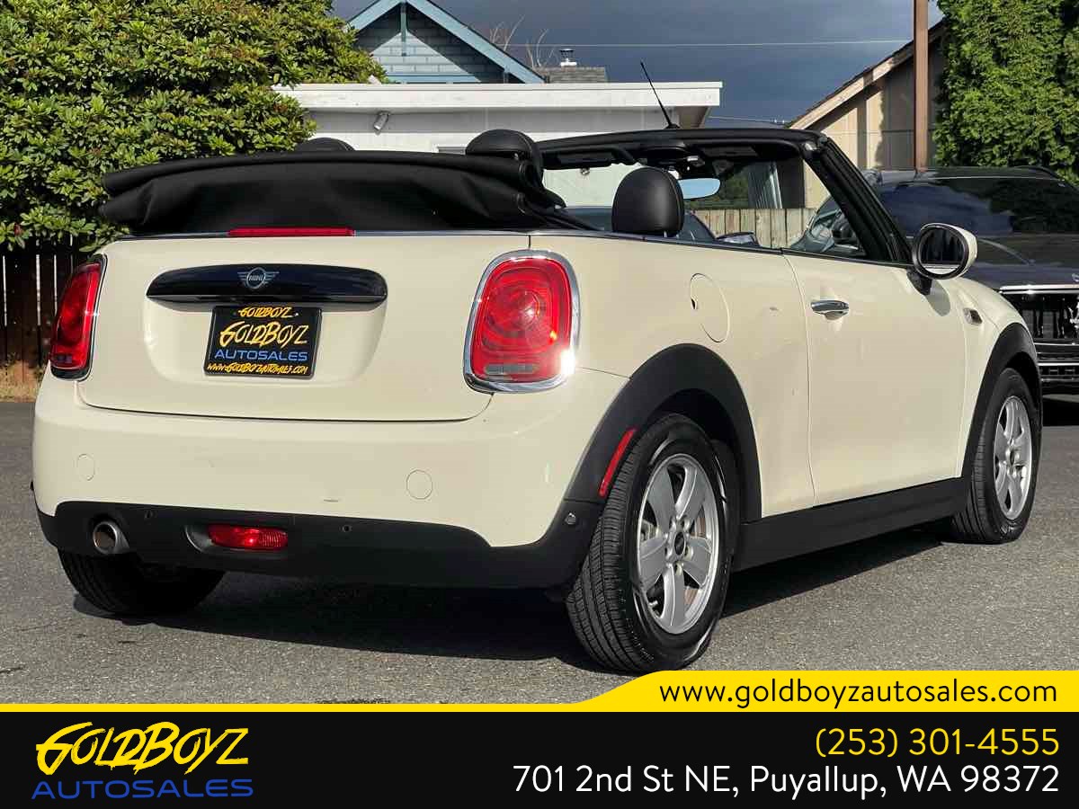 Mini Convertible photo 4