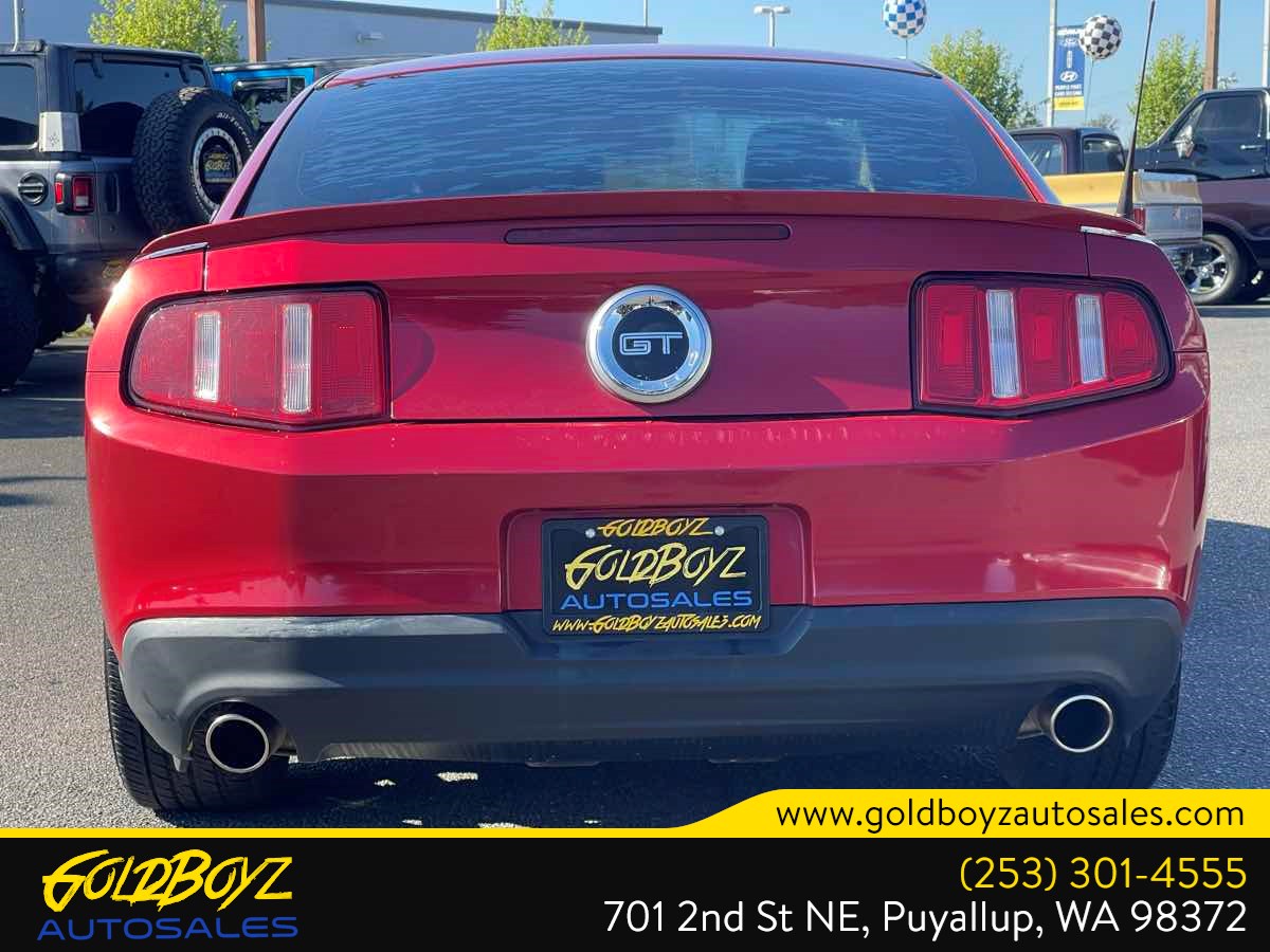 Ford Mustang photo 4