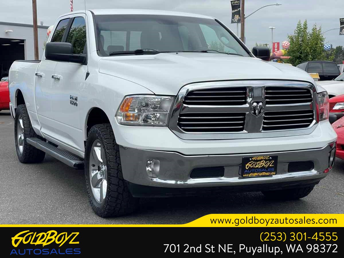 Photo 2 of this Ram 1500
