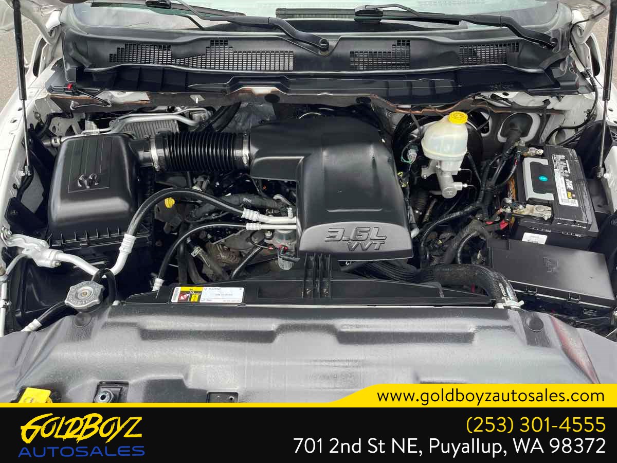 Photo 10 of this Ram 1500