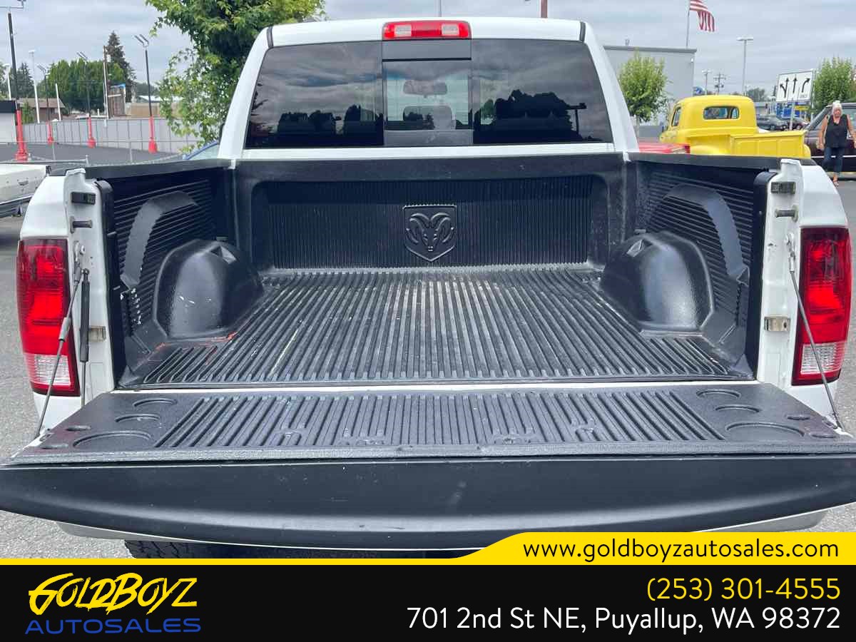Photo 38 of this Ram 1500