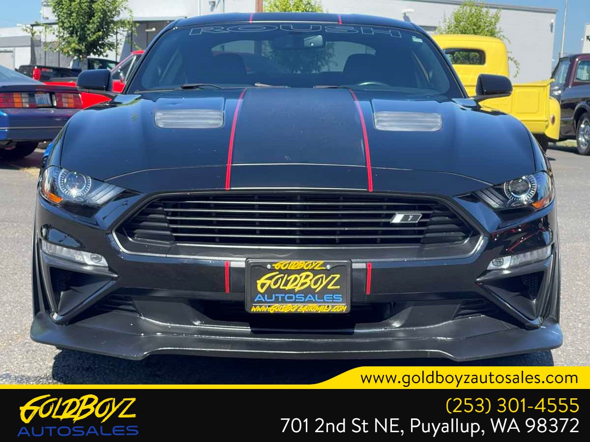 Ford Mustang photo 9