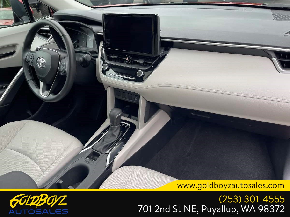 Toyota Corolla Cross photo 25
