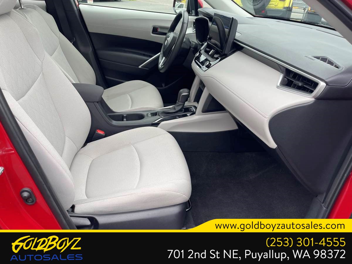 Toyota Corolla Cross photo 26